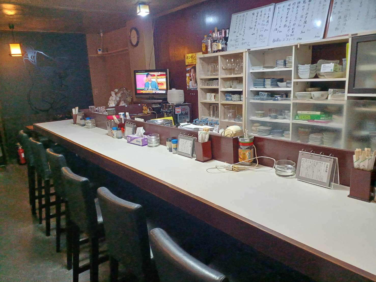 お食事処 舞 店内