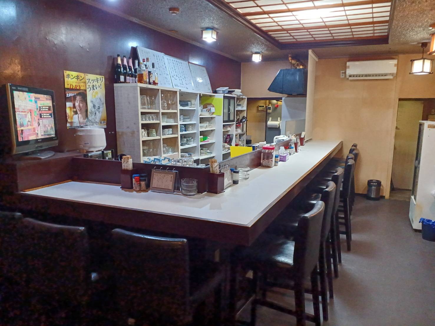 お食事処 舞 店内2